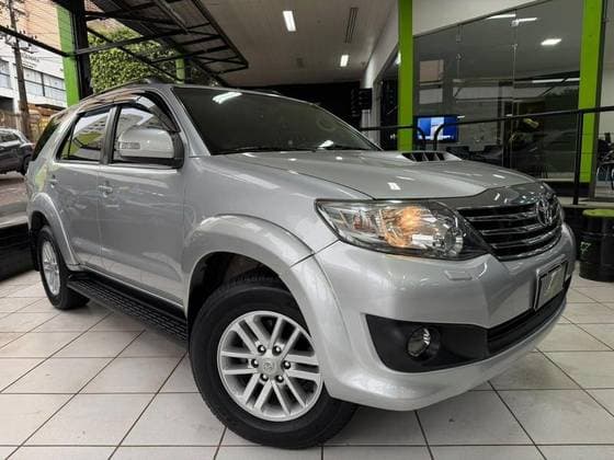 Carro 3.0 SRV 4X4 16V TURBO INTERCOOLER DIESEL 4P AUTOMÁTICO
