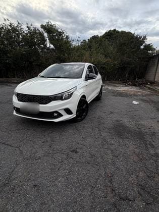 Carro 1.0 FIREFLY FLEX DRIVE MANUAL