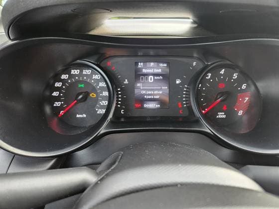 Carro 1.3 FIREFLY FLEX TREKKING CVT