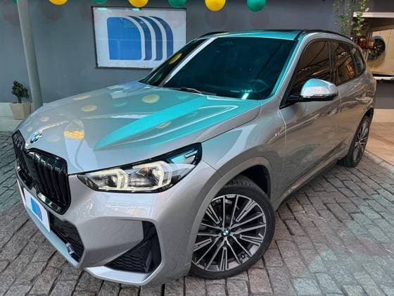 Carro 2.0 16V TURBO GASOLINA SDRIVE20I M SPORT STEPTRONIC