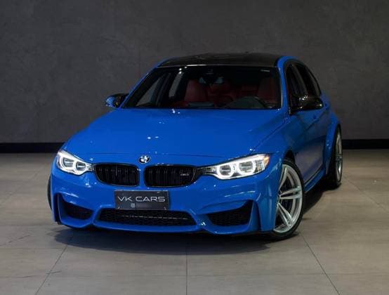 Carro 3.0 I6 GASOLINA SEDAN AUTOMÁTICO