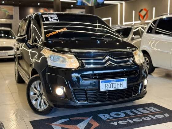 Carro 1.6 FLEX GLX MANUAL
