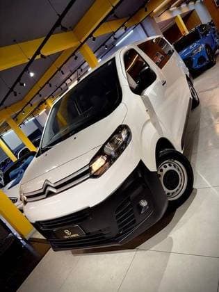 Carro 1.5 BLUEHDI DIESEL VITRÉ MANUAL