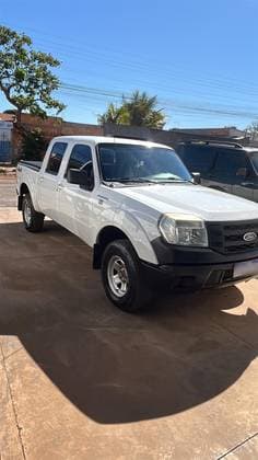 Carro 3.0 XL 4X4 CS TURBO ELECTRONIC DIESEL 2P MANUAL