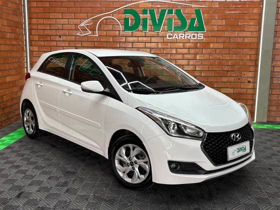 Carro 1.0 COMFORT STYLE 12V TURBO FLEX 4P MANUAL