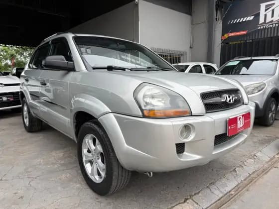 Carro 2.0 GL 2WD 16V GASOLINA 4P MANUAL