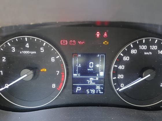 Carro 1.6 16V FLEX ACTION AUTOMÁTICO
