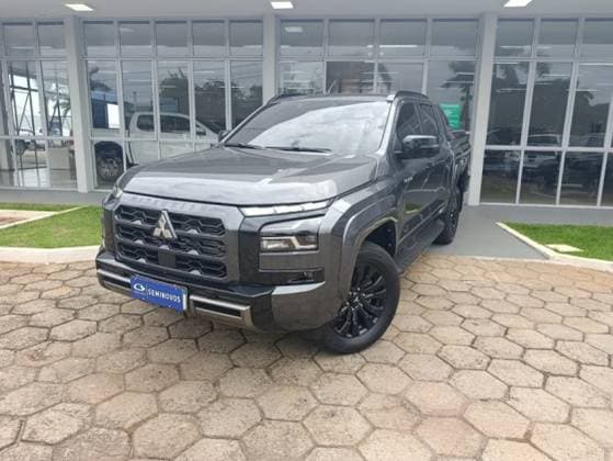 Carro 2.4 BITURBO DIESEL CD KATANA 4X4 AUTOMÁTICO