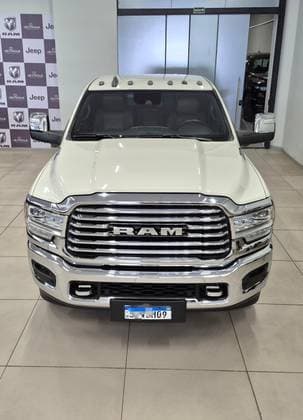 Carro 6.7 I6 TURBO DIESEL LIMITED LONGHORN CD 4X4 AUTOMÁTICO