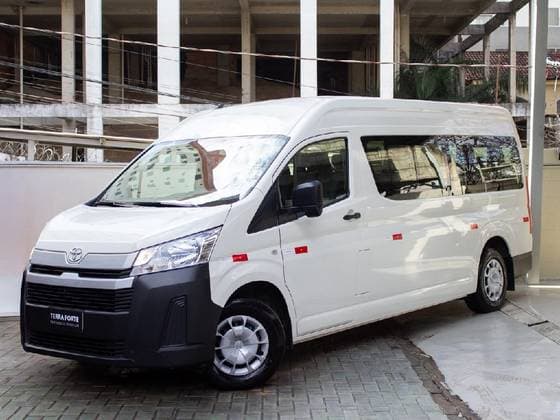 Carro 2.8 D-4D TURBO DIESEL MINIBUS 15+1 DX AUTOMÁTICO