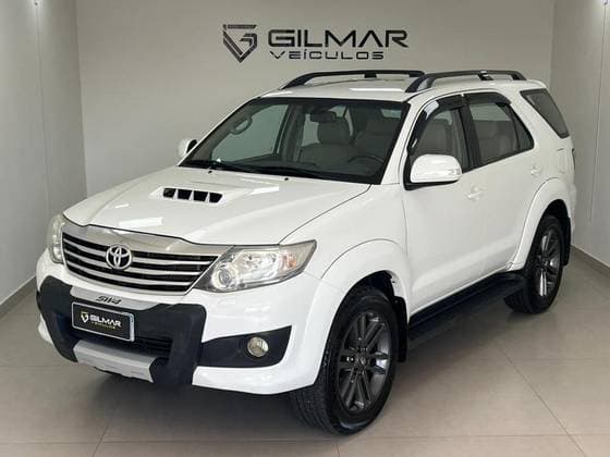 Carro 3.0 SRV 4X4 7 LUGARES 16V TURBO INTERCOOLER DIESEL 4P AUTOMÁTICO