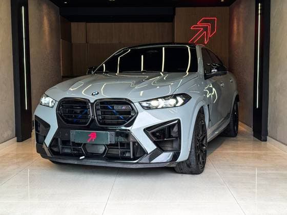 Carro 4.4 V8 BITURBO GASOLINA M COMPETITION AUTOMÁTICO