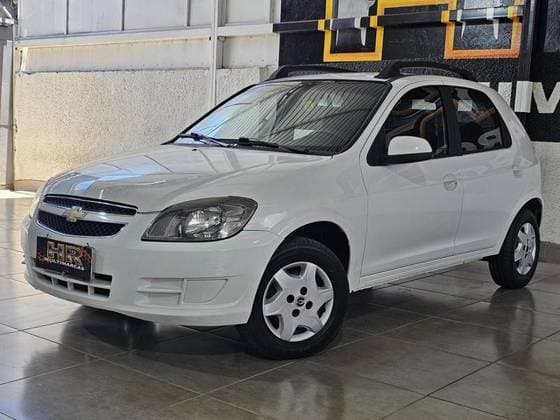 Carro 1.0 MPFI LT 8V FLEX 4P MANUAL