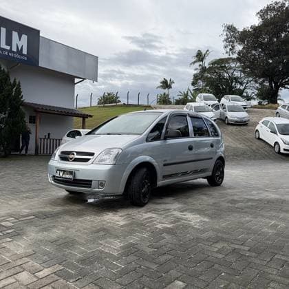 Carro 1.8 MPFI JOY 8V FLEX 4P MANUAL