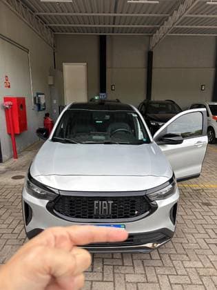 Carro 1.0 TURBO 200 FLEX IMPETUS CVT