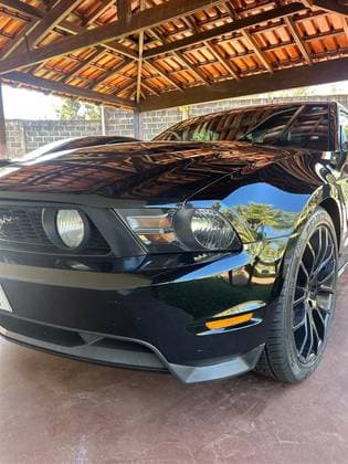 Carro 5.0 GT COUPÉ V8 GASOLINA 2P AUTOMÁTICO