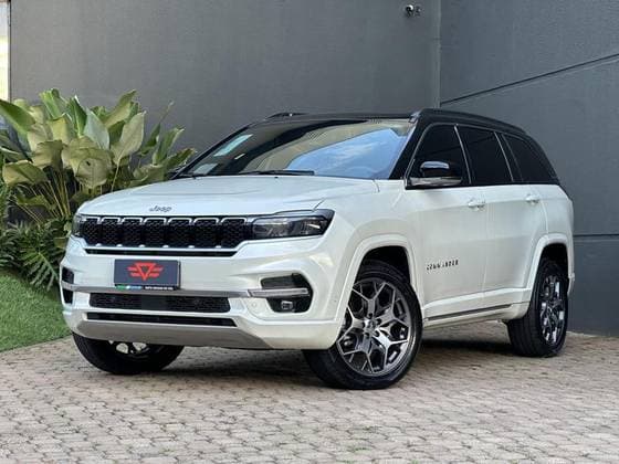 Carro 2.0 TD380 TURBO DIESEL OVERLAND AT9
