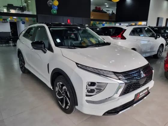Carro 1.5 MIVEC TURBO GASOLINA HPE-S S-AWC CVT