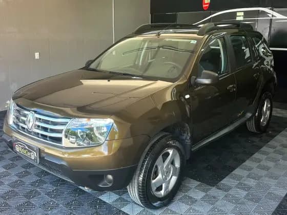 Carro 1.6 EXPRESSION 4X2 16V FLEX 4P MANUAL