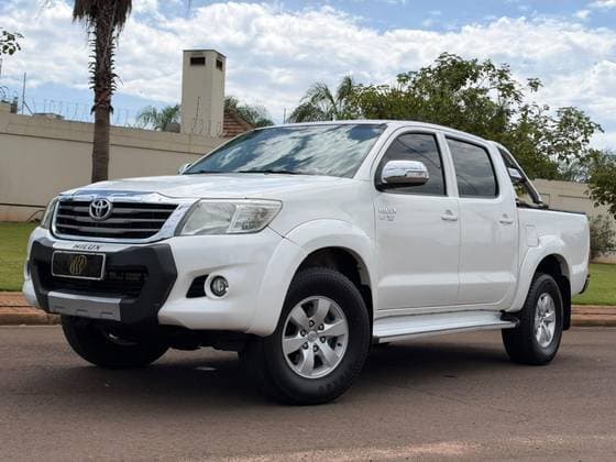 Carro 2.7 SRV 4X2 CD 16V FLEX 4P AUTOMÁTICO