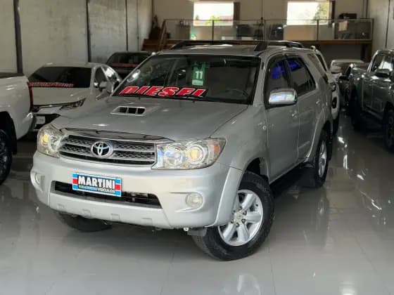 Carro 3.0 SRV 4X4 7 LUGARES 16V TURBO INTERCOOLER DIESEL 4P AUTOMÁTICO