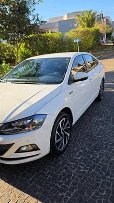 Carro 1.0 200 TSI HIGHLINE AUTOMÁTICO