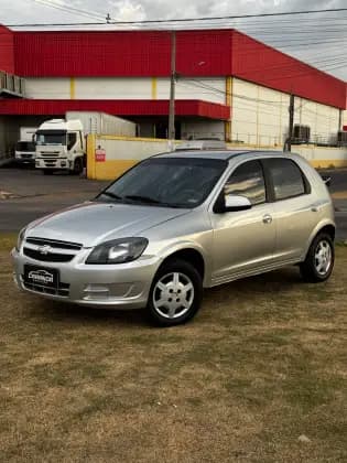 Carro 1.0 MPFI LT 8V FLEX 4P MANUAL