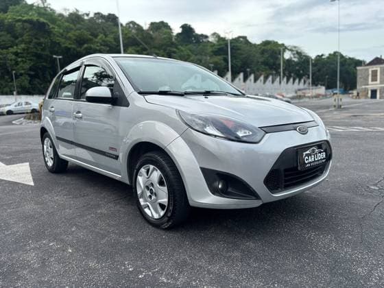 Carro 1.6 MPI CLASS HATCH 8V FLEX 4P MANUAL