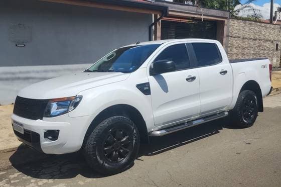 Carro 3.2 XLS 4X4 CD 20V DIESEL 4P MANUAL