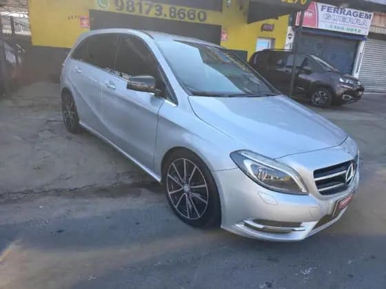 Carro 1.6 SPORT TURBO GASOLINA 4P AUTOMÁTICO