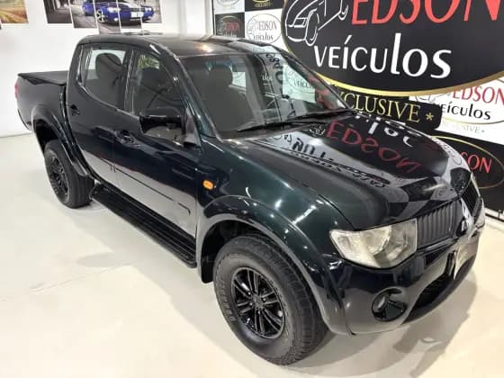 Carro 3.2 HPE 4X4 CD 16V TURBO INTERCOOLER DIESEL 4P MANUAL