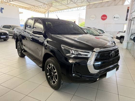 Carro 2.8 D-4D TURBO DIESEL CD SRX 4X4 AUTOMÁTICO