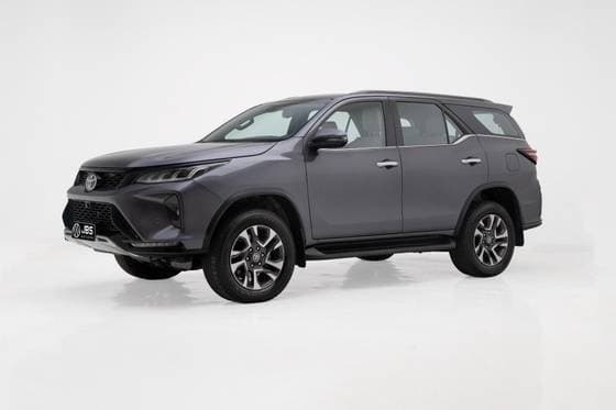 Carro 2.8 D-4D TURBO DIESEL DIAMOND 7L 4X4 AUTOMÁTICO