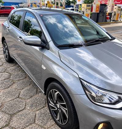Carro 1.0 FLEX LT MANUAL