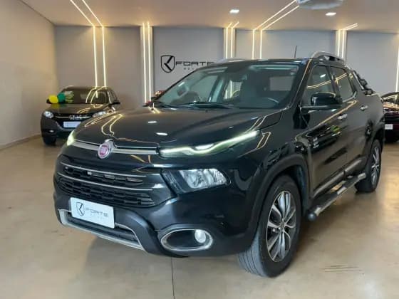 Carro 2.0 16V TURBO DIESEL VOLCANO 4WD AT9