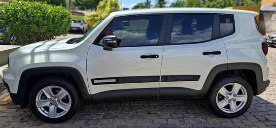 Carro 1.3 T270 TURBO FLEX SPORT AT6