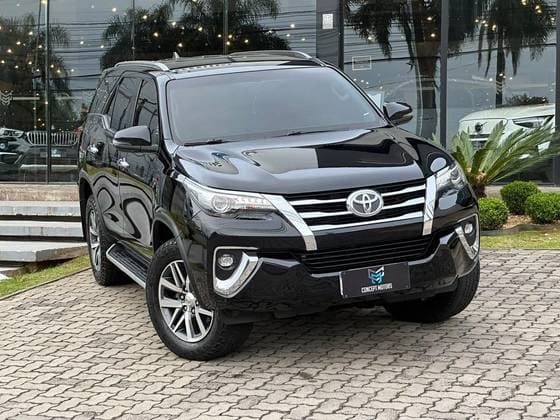 Carro 2.8 SRX 4X4 16V TURBO INTERCOOLER DIESEL 4P AUTOMÁTICO