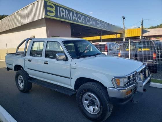 Carro 2.8 SR5 4X4 CD 8V DIESEL 4P MANUAL