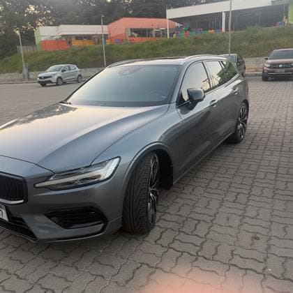 Carro 2.0 T5 GASOLINA MOMENTUM GEARTRONIC