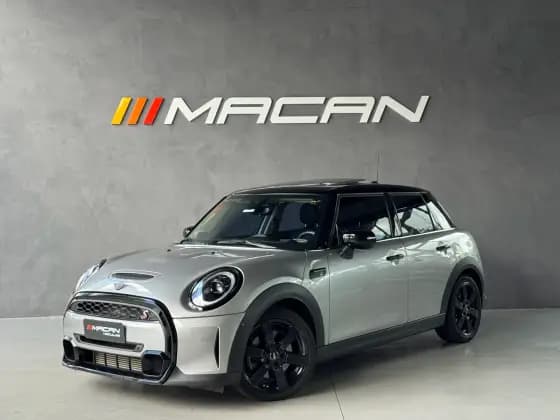 Carro 2.0 16V TWINPOWER GASOLINA S 4P STEPTRONIC