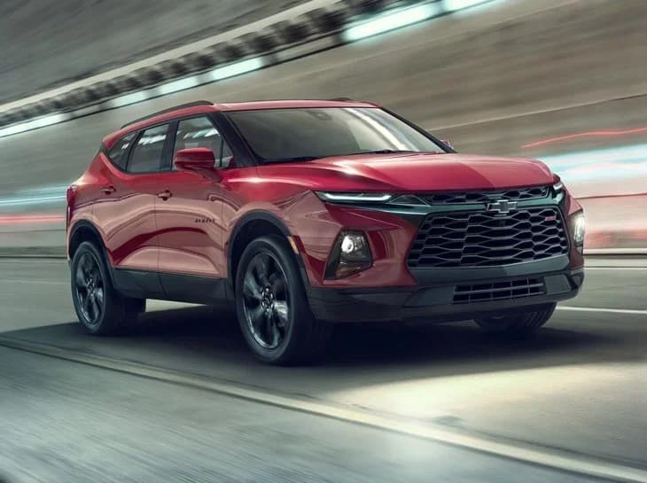 Cinco carros vendidos no Chile que nos dão inveja