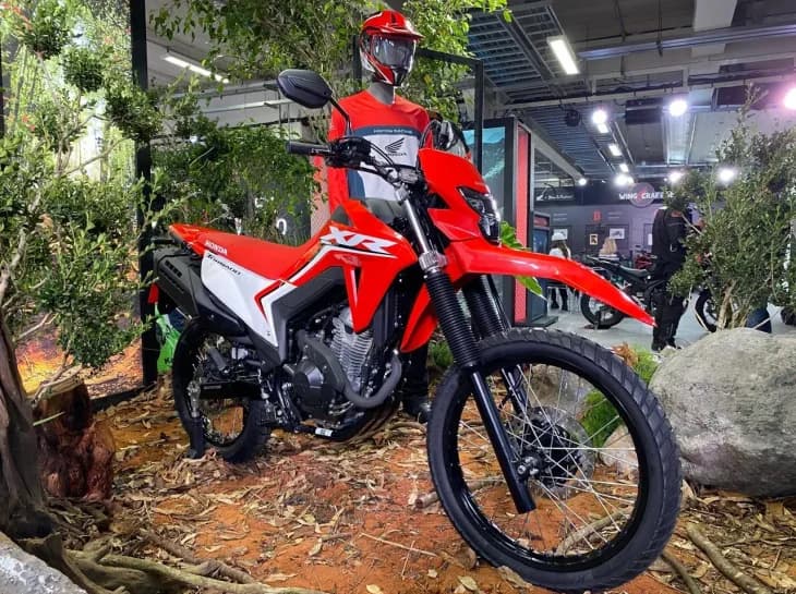 Honda mostra nova XR 300L Tornado