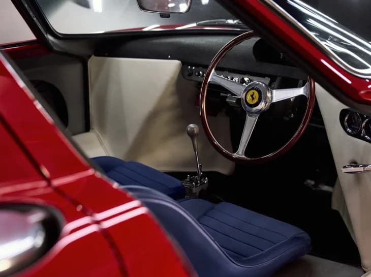 Ferrari 250 LM 1964 é a melhor entre os melhores