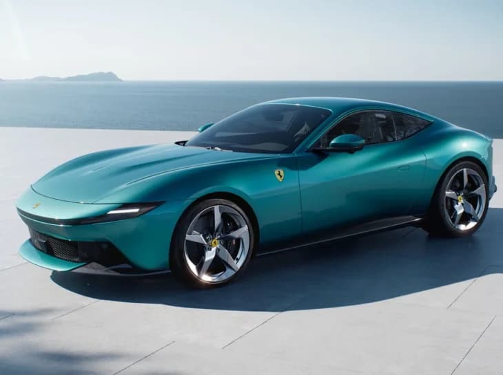 Ferrari Amalfi V8 é revelado