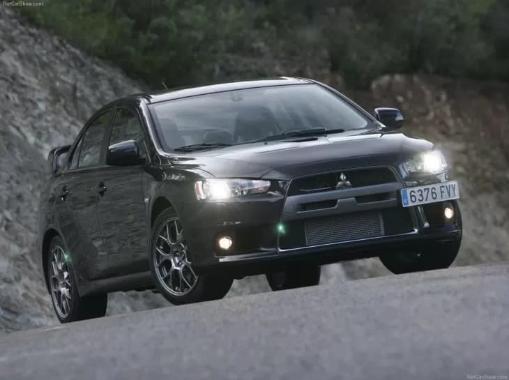 Mitsubishi deixará esportivos para focar em SUVs