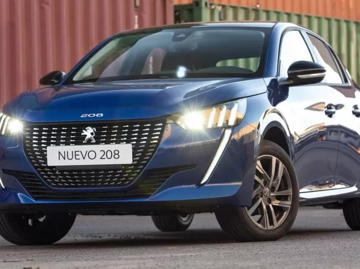 Quais são os rivais do Peugeot 208 com motor 1.0?