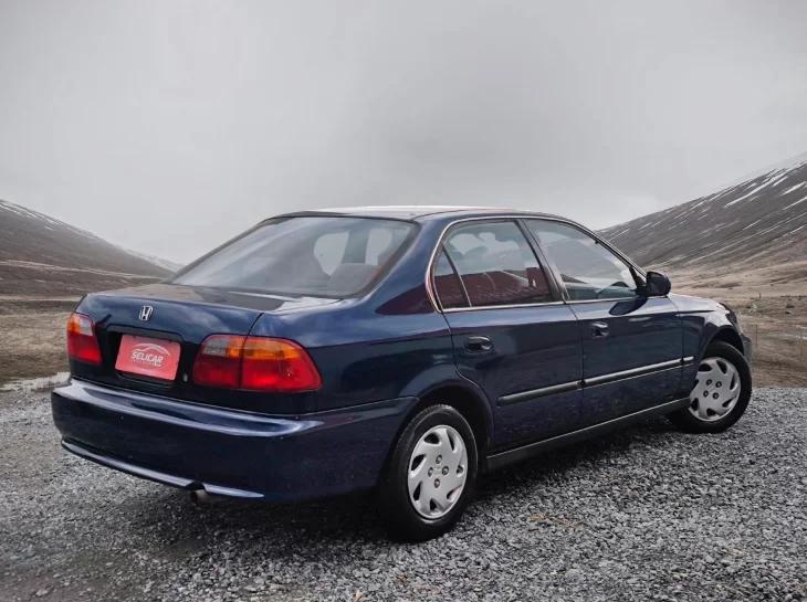 Carros legais dos anos 1990 por menos de R$ 20 mil