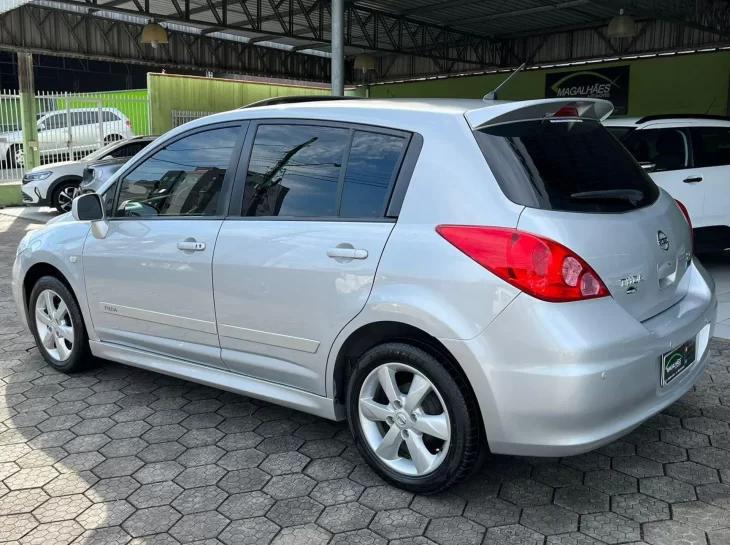 Hatches completos e confortáveis por até R$ 40 mil