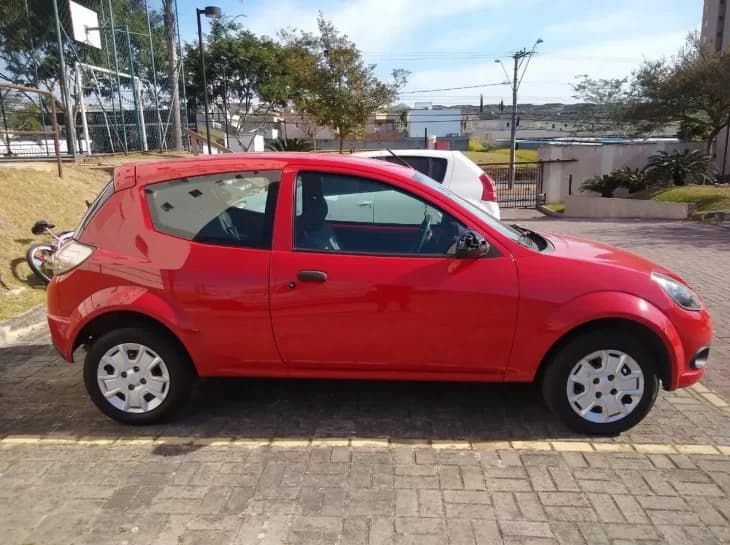 Cinco carros populares "raiz" por até R$ 20 mil
