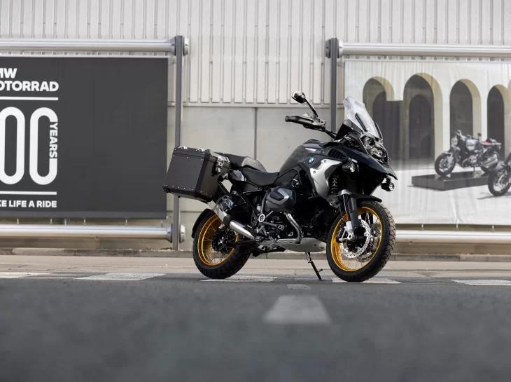 BMW motos abre o ano com descontos especiais